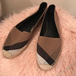 Burberry espadrilles sz 8.5